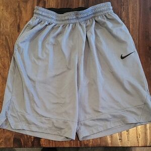 Nike Boy's Light Gray Athletic Shorts Sz XL